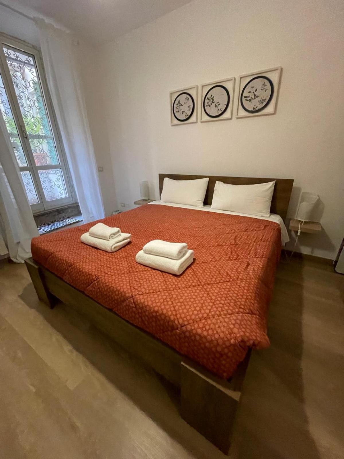 Appartement Caracalla Two Bedroom *